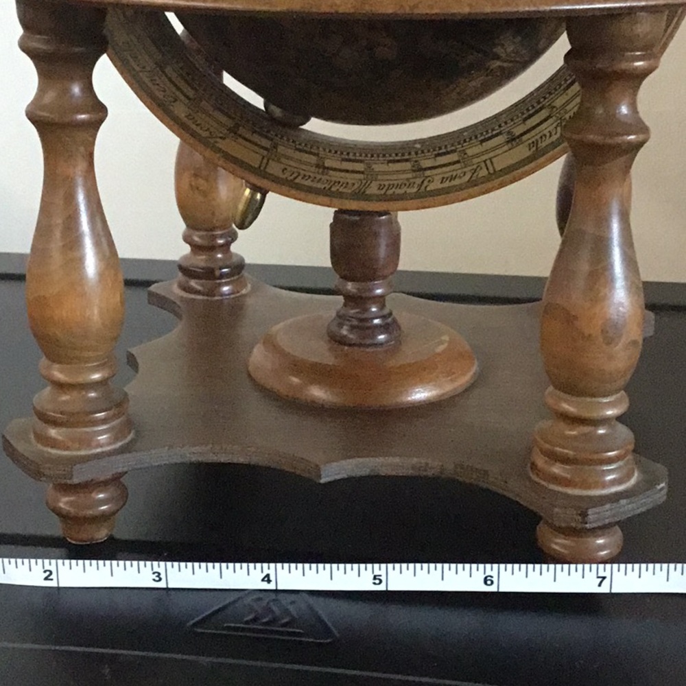Wood Globe Decoration - Picture 7 of 16